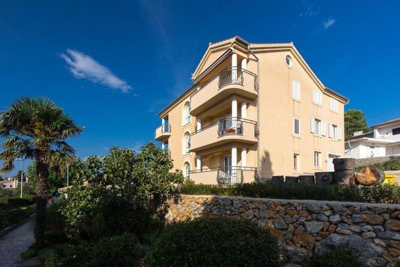 Apartment Marija F2 Krk Town